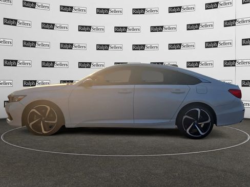 Used 2021 Honda Accord Sport image 3