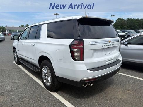 Used 2023 Chevrolet Suburban Premier AWD/4WD image 9