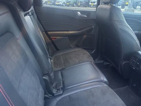 Used 2021 Ford Escape SEL w/ SEL Stealth AWD Package image 9