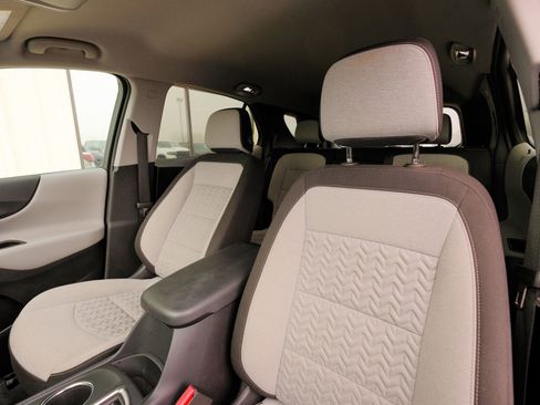 Used 2024 Chevrolet Equinox LT image 28