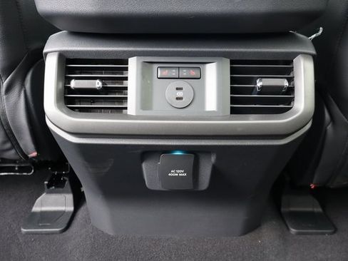 New 2025 Ford F150 Lariat w/ Equipment Group 502A High image 43