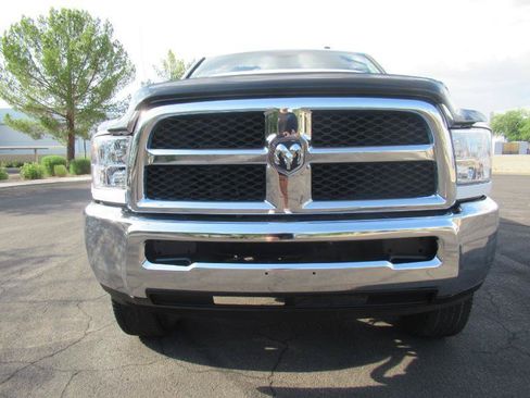 Used 2014 RAM 2500 SLT w/ Protection Group AWD/4WD image 3