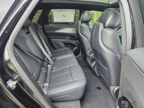 New 2027 Cadillac Lyriq Sport AWD/4WD image 12