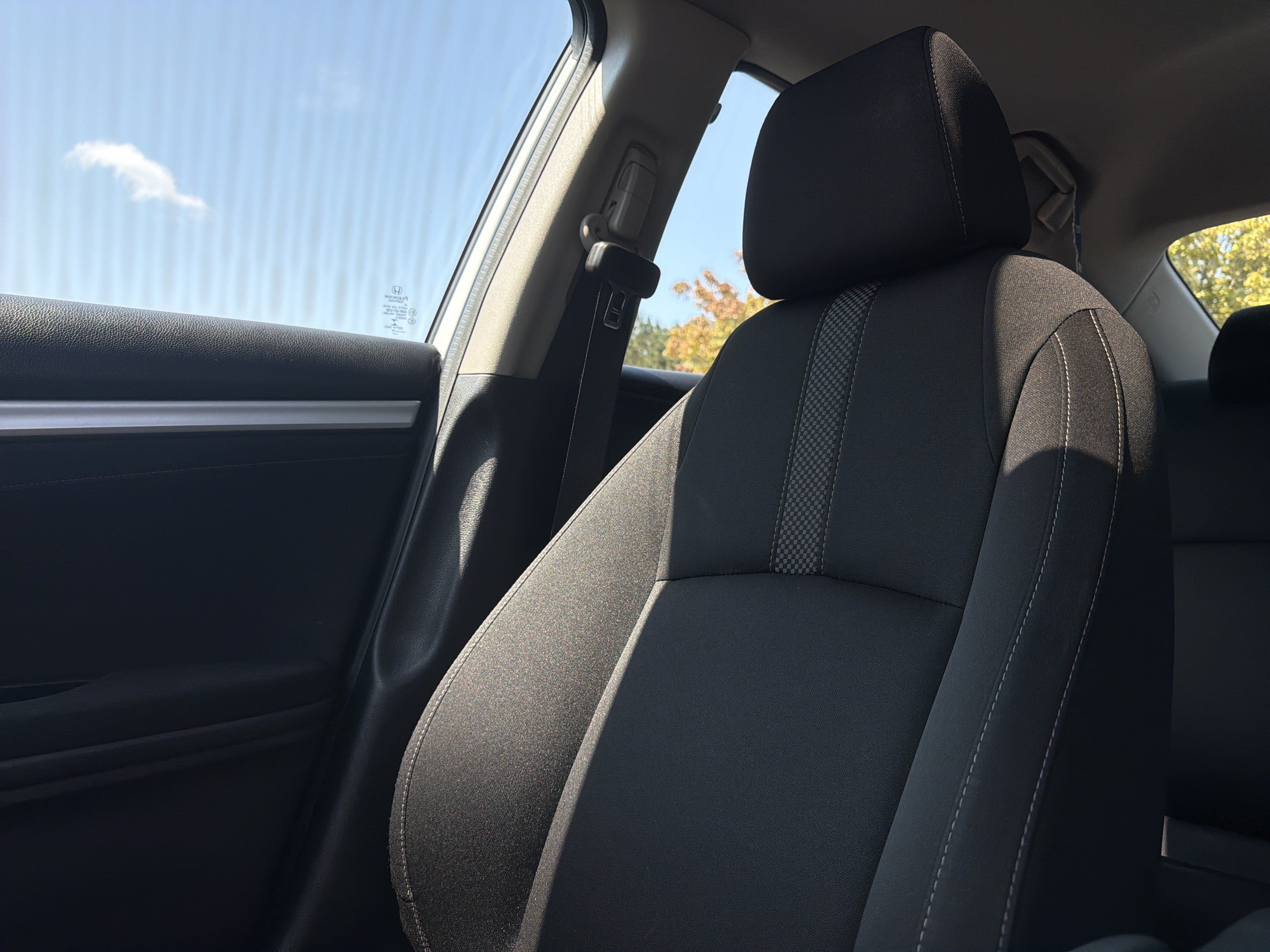 Used 2019 Honda Civic EX image 24