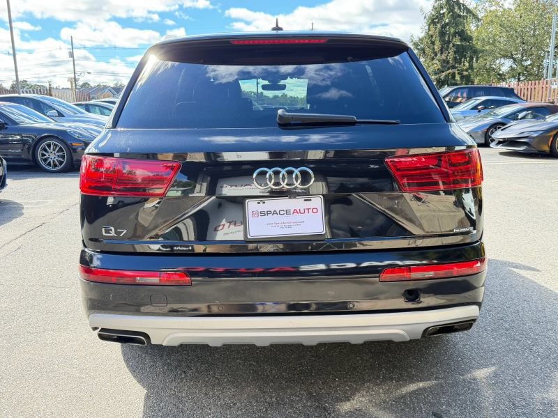 Used 2019 Audi Q7 3.0T Premium Plus w/ Premium Plus Package AWD/4WD image 7
