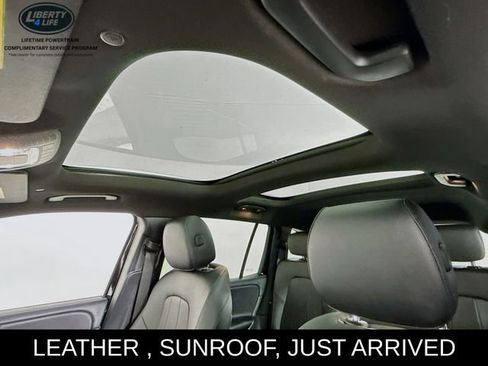 Used 2025 Mercedes-Benz GLB 250 GLB 250 w/ Exclusive Package image 23