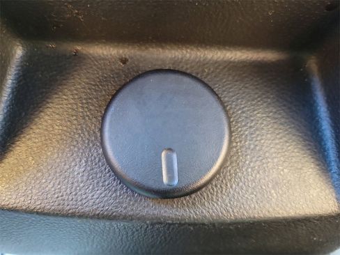 Used 2016 Chevrolet Equinox LT w/ Convenience Package image 14