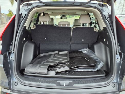 Used 2025 Honda CR-V EX-L image 8