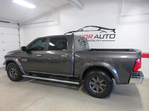 Used 2015 RAM 1500 Big Horn AWD/4WD image 3