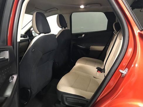 Used 2020 Ford Escape SE AWD/4WD image 16