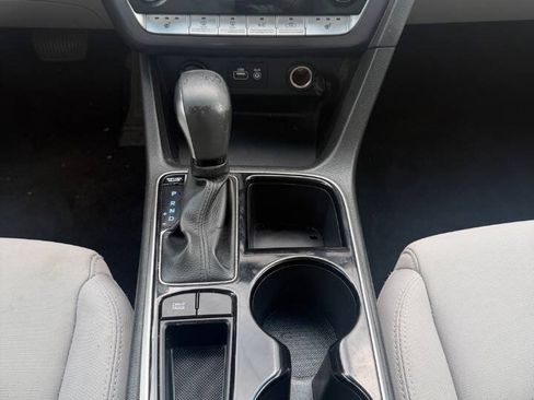 Used 2018 Hyundai Sonata SEL FWD image 31