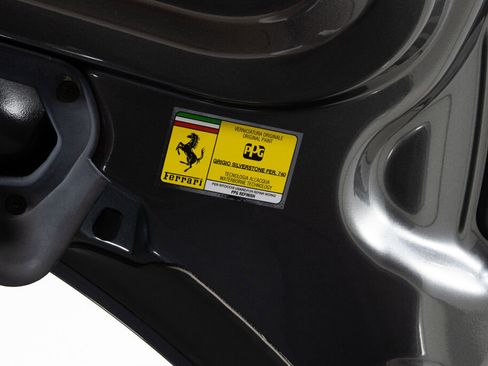 Used 2018 Ferrari 488 Spider image 28