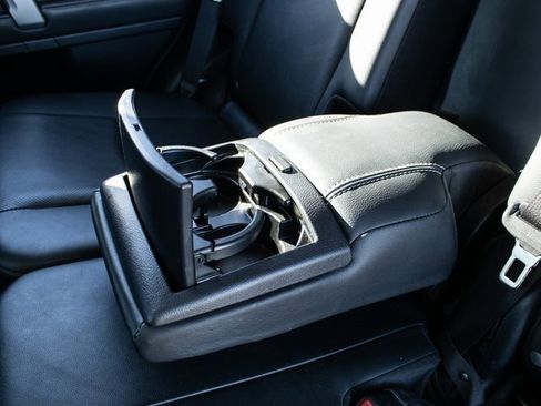 Used 2024 Toyota 4Runner Limited image 19