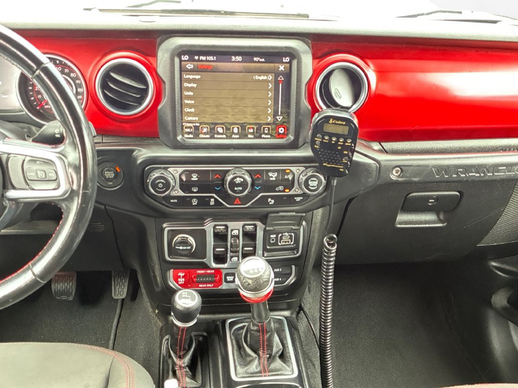 Used 2018 Jeep Wrangler Unlimited Rubicon AWD/4WD image 3