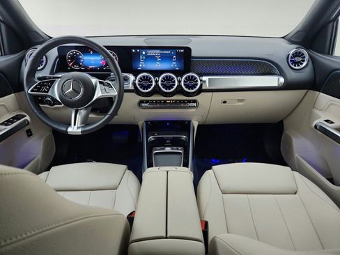 Certified 2026 Mercedes-Benz GLB 250 image 27