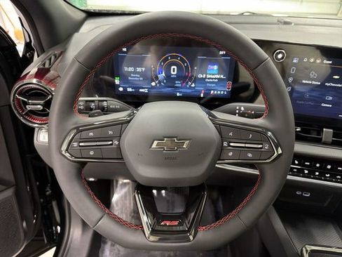 New 2026 Chevrolet Equinox RS w/ Convenience Package III image 31