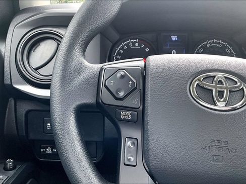 Certified 2023 Toyota Tacoma SR AWD/4WD image 15