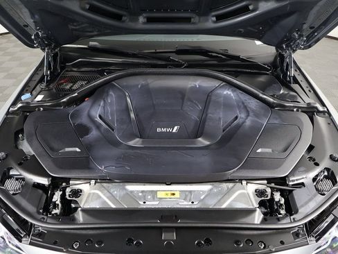 Used 2023 BMW i4 eDrive35 w/ Premium Package image 15