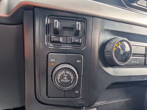 Used 2022 Ford F150 XL w/ Equipment Group 101A High AWD/4WD image 12