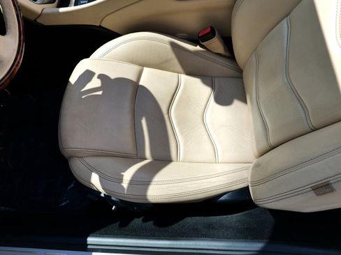 Used 2015 Maserati GranTurismo Convertible image 15