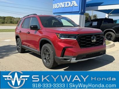 New 2025 Honda Pilot TrailSport