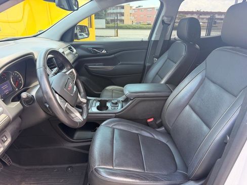 Used 2020 GMC Acadia SLT FWD image 14