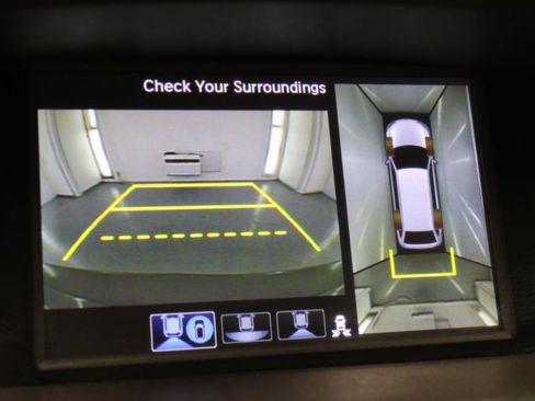 Used 2018 Acura MDX FWD w/ Advance Package image 57