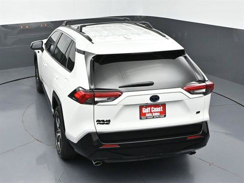Used 2024 Toyota RAV4 SE w/ Weather & Moonroof Package AWD/4WD image 43