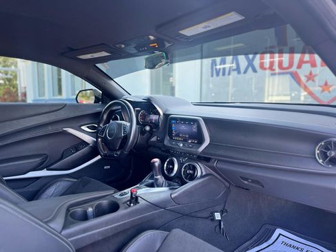 Used 2023 Chevrolet Camaro LT w/ RS Package image 53