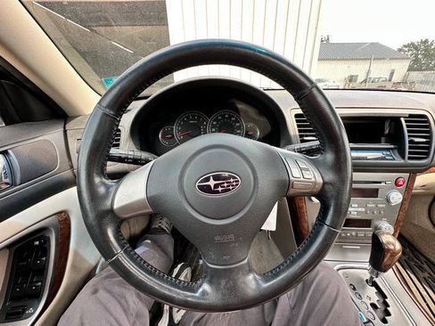 Used 2008 Subaru Outback 2.5i Limited AWD/4WD image 31