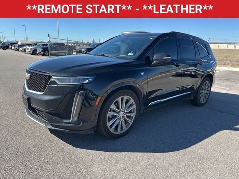 Used 2021 Cadillac XT6 Sport w/ Platinum Package image 3
