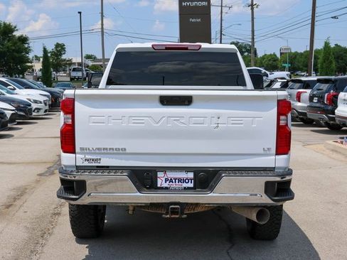 Used 2024 Chevrolet Silverado 2500 LT image 5
