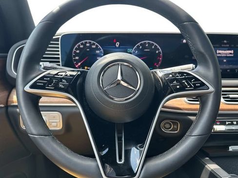 Certified 2025 Mercedes-Benz GLE 350 4MATIC image 20