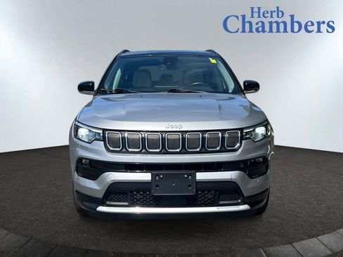 Used 2022 Jeep Compass Limited w/ Elite Group image 2