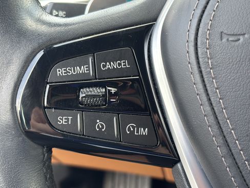 Used 2023 BMW 540i RWD image 19