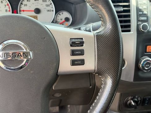 Used 2020 Nissan Frontier PRO-4X AWD/4WD image 21
