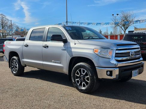 Used 2017 Toyota Tundra SR5 w/ TRD Off Road Package image 1
