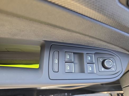 New 2026 Volkswagen GTI SE FWD image 24