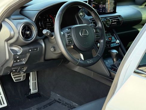 Used 2023 Lexus IS 500 image 8