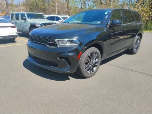 Used 2025 Dodge Durango GT AWD/4WD image 4