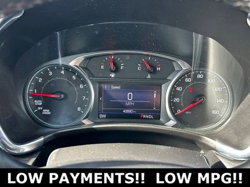 Used 2023 Chevrolet Equinox LT image 18