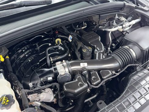 Used 2023 Jeep Grand Cherokee L Laredo AWD/4WD image 62