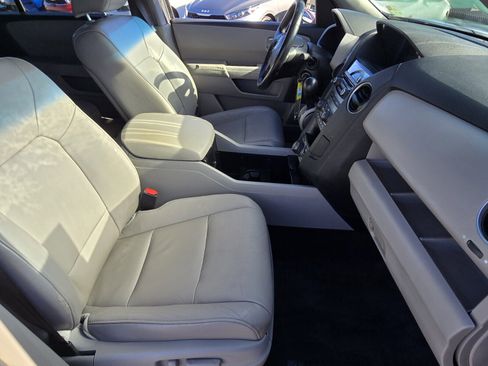 Used 2012 Honda Pilot EX-L image 17
