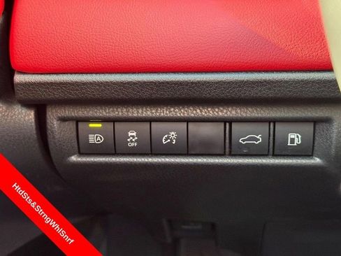 Used 2026 Toyota Camry XSE FWD image 31