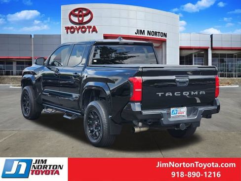 Used 2024 Toyota Tacoma SR5 RWD image 8