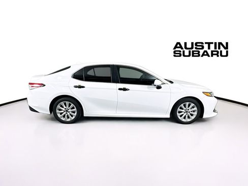 Used 2020 Toyota Camry LE w/ Carpet Mat Package image 8