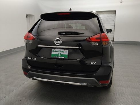 Used 2017 Nissan Rogue SV FWD image 7