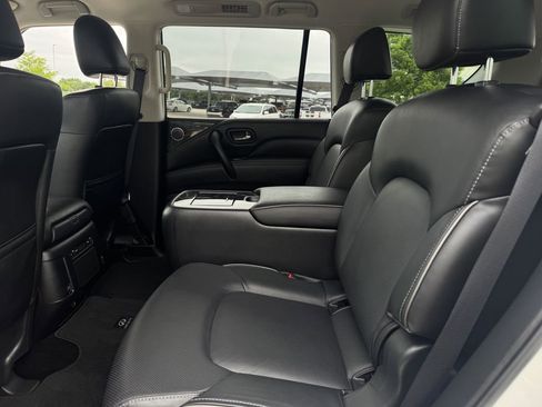 Used 2023 INFINITI QX80 Luxe w/ Cargo Package AWD/4WD image 27