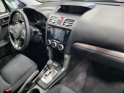 Used 2018 Subaru Forester 2.5i Premium w/ Protection Package #1 AWD/4WD image 17