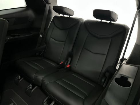 Used 2021 Cadillac XT6 Premium Luxury AWD/4WD image 26